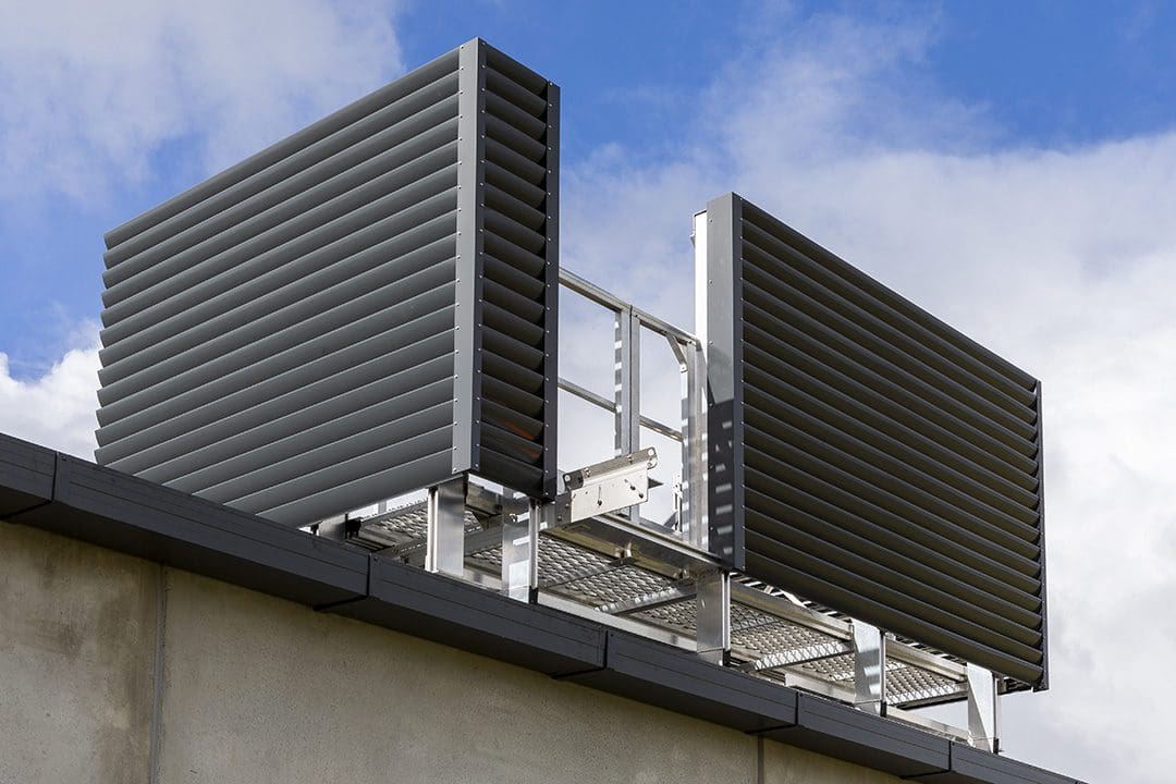 product Monkeytoe Platform Mounted Louvres Corners